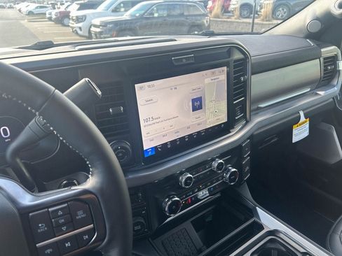 New 2026 Ford F450 Platinum image 19