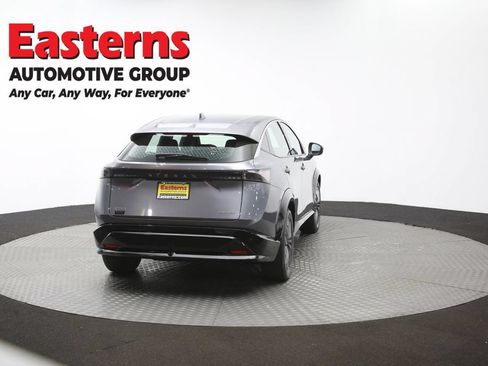 Used 2023 Nissan Ariya FWD image 38