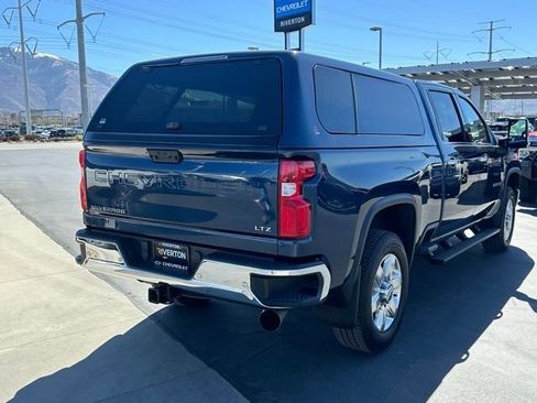 Used 2020 Chevrolet Silverado 3500 LTZ w/ LTZ Premium Package AWD/4WD image 24
