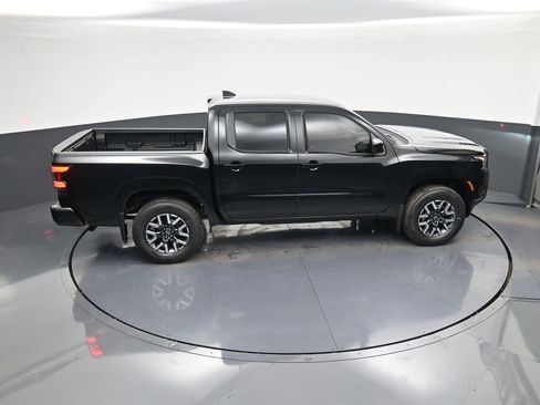 New 2026 Nissan Frontier SV w/ All-Weather Content Package AWD/4WD image 30