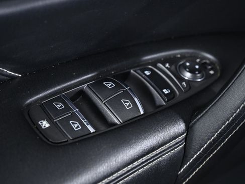 Used 2021 INFINITI QX80 Premium Select w/ All-Season Package AWD/4WD image 22