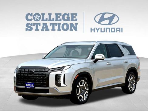 Used 2024 Hyundai Palisade SEL FWD image 6