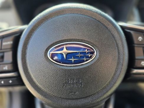 Used 2025 Subaru Outback Premium AWD/4WD image 25