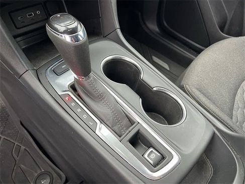 Certified 2021 Chevrolet Equinox LT image 19