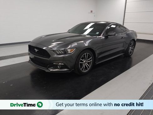 Used 2017 Ford Mustang Coupe image 1