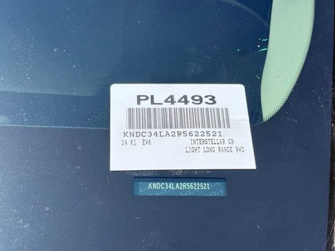 Used 2024 Kia EV6 Light RWD image 9