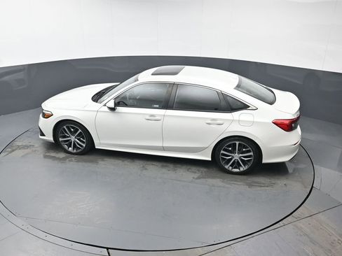 Used 2024 Honda Civic Touring image 35