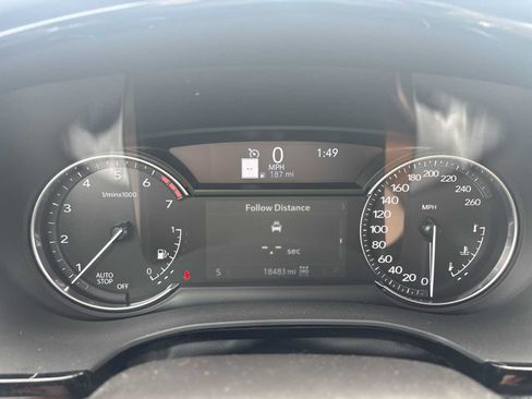 Certified 2024 Cadillac XT5 Premium Luxury AWD/4WD image 12