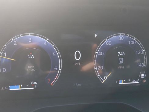 New 2026 Jeep Grand Cherokee L Limited AWD/4WD image 44