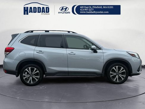 Used 2024 Subaru Forester Limited AWD/4WD image 6