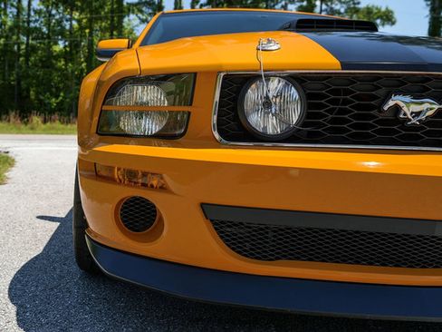 Used 2007 Ford Mustang GT RWD image 48
