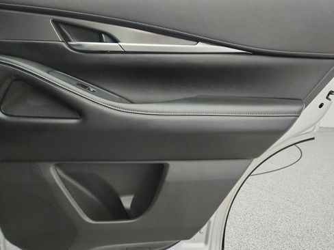 Used 2023 INFINITI QX60 Luxe AWD/4WD image 37