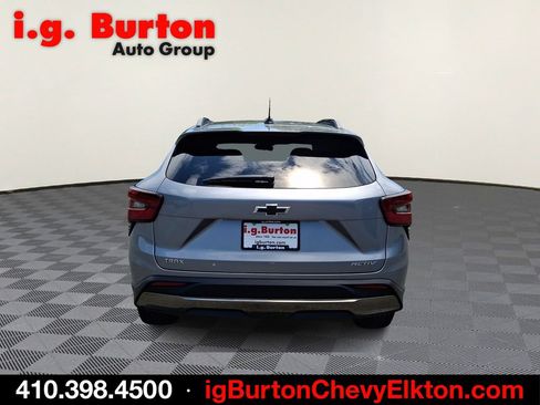 Certified 2025 Chevrolet Trax ACTIV w/ Driver Confidence Package FWD image 5