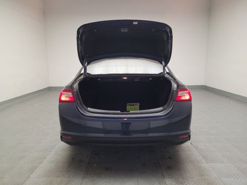 Used 2017 Chevrolet Malibu LS image 29