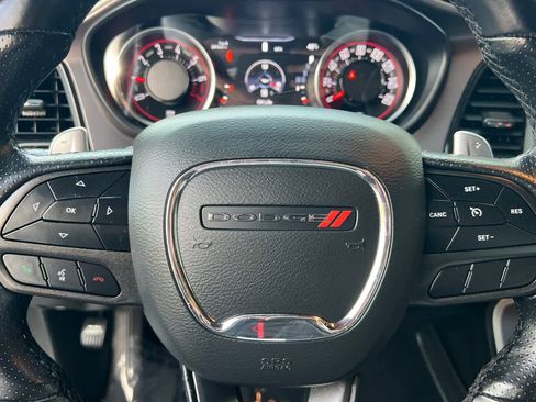 Used 2022 Dodge Challenger GT image 28