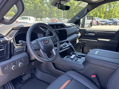 New 2026 GMC Sierra 2500 AT4 w/ AT4 Premium Plus Package AWD/4WD image 12