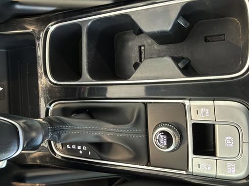 Used 2022 Kia Telluride EX w/ EX Premium Package FWD image 33