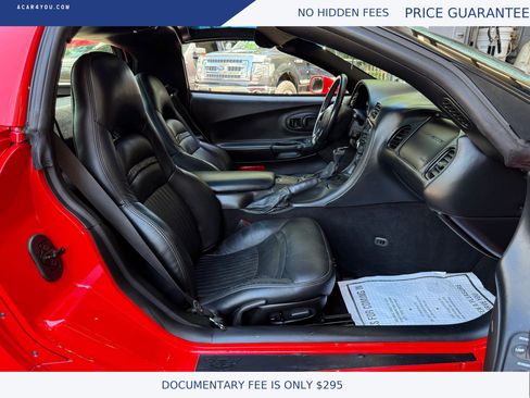Used 2002 Chevrolet Corvette Coupe w/ Preferred Equipment Group2 RWD image 15