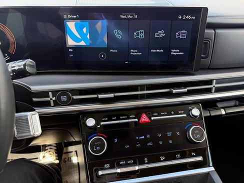 Used 2025 Hyundai Santa Fe SEL image 24