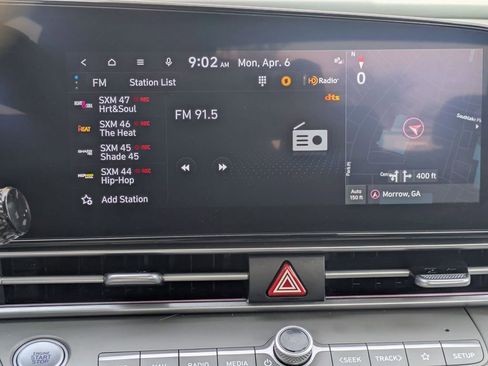 Used 2025 Hyundai Elantra SEL FWD image 20