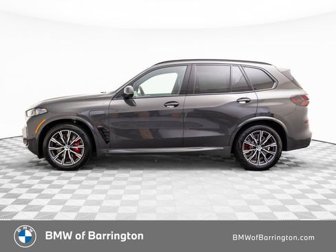 New 2026 BMW X5 xDrive50e w/ Executive Package image 2