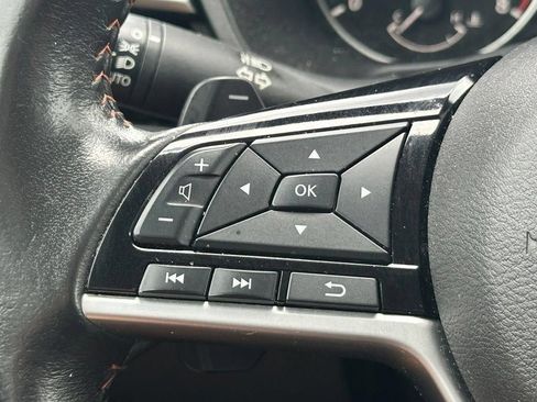 Used 2024 Nissan Altima 2.5 SR FWD image 12