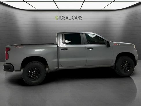 Used 2021 Chevrolet Silverado 1500 LT Trail Boss w/ Convenience Package II AWD/4WD image 4