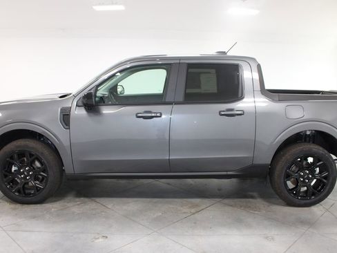 New 2025 Ford Maverick Lariat w/ Black Appearance Package image 5