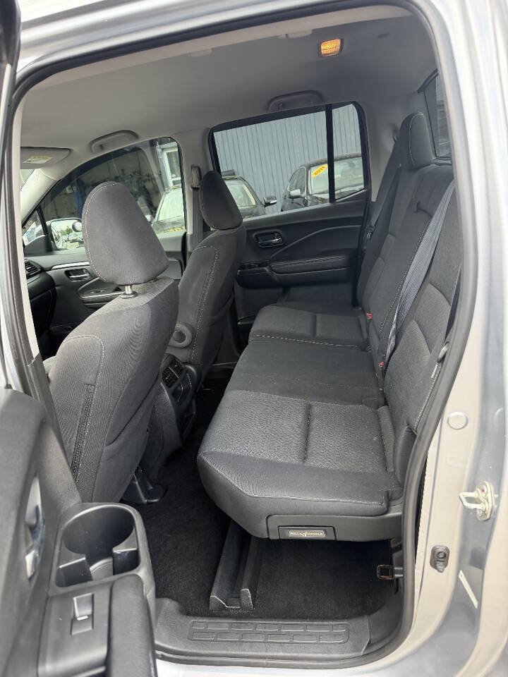 Used 2017 Honda Ridgeline RTS image 9