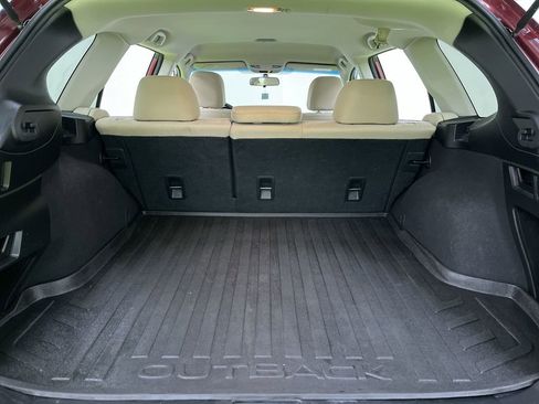 Used 2016 Subaru Outback 2.5i Premium image 28