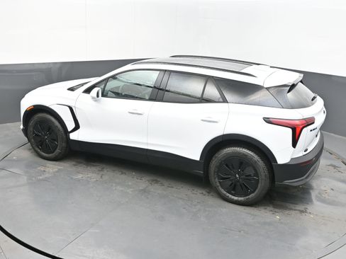 New 2026 Chevrolet Blazer EV LT image 36