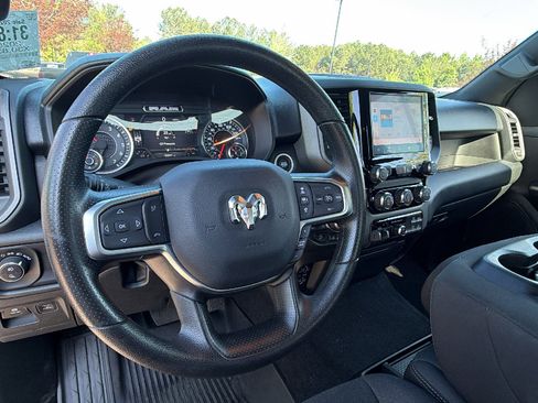 Used 2025 RAM 1500 Warlock AWD/4WD image 27