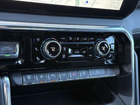 New 2026 GMC Sierra 2500 Denali w/ Denali Reserve Package image 21