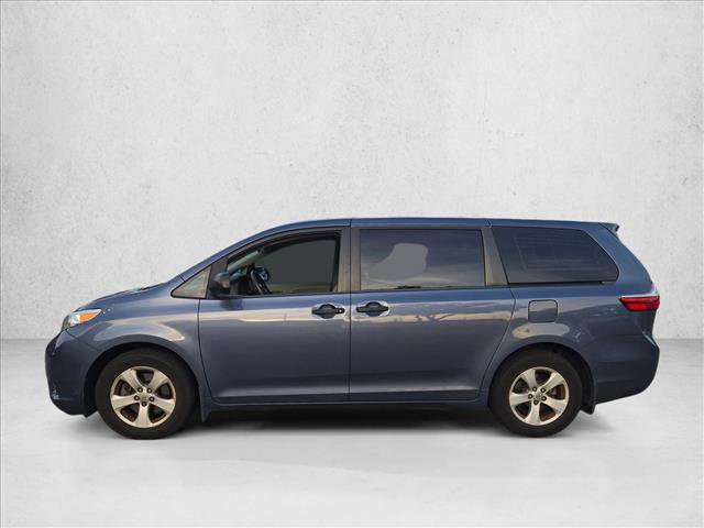 Used 2017 Toyota Sienna L FWD image 8