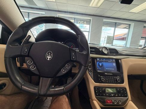 Used 2013 Maserati GranTurismo Sport RWD image 50