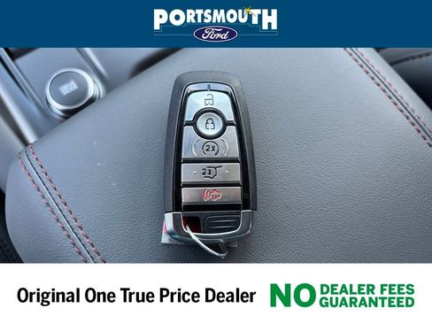 New 2025 Ford Explorer Active w/ Active Comfort Package image 18