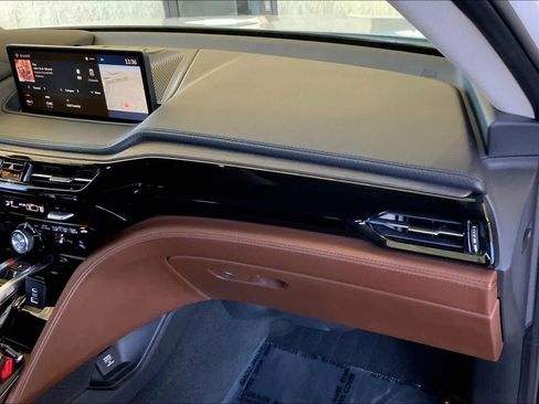 Used 2022 Acura MDX SH-AWD w/ Advance Package image 19