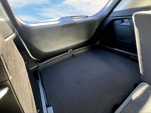 Used 2022 Chevrolet TrailBlazer LT w/ Driver Confidence Package image 17