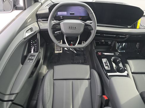 New 2027 Audi SQ6 e-tron Premium Plus AWD/4WD image 23