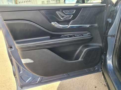 Used 2022 Lincoln Corsair AWD w/ Equipment Group 101A image 16