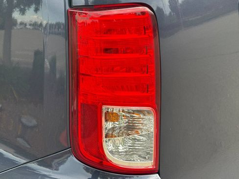 Used 2012 Scion xB FWD image 43