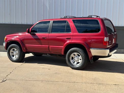 Used 1998 Toyota 4Runner Limited AWD/4WD image 6