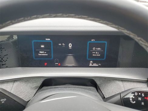 Used 2025 Volkswagen Tiguan S image 23