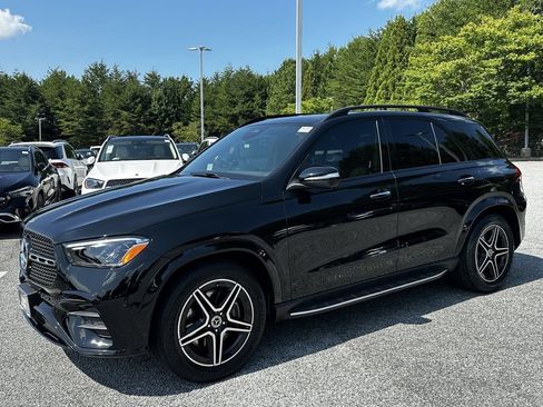 Certified 2025 Mercedes-Benz GLE 350 4MATIC w/ AMG Line Exterior image 4