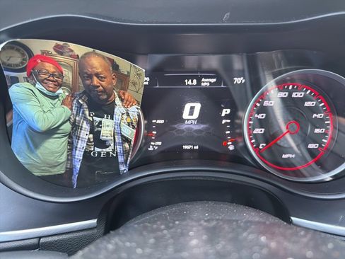 Used 2022 Dodge Charger Scat Pack w/ Plus Group image 16