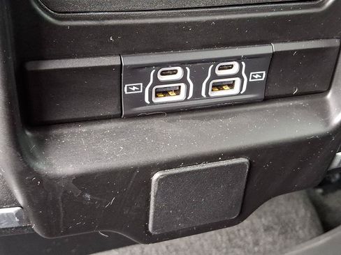 Used 2023 RAM 1500 Big Horn AWD/4WD image 12