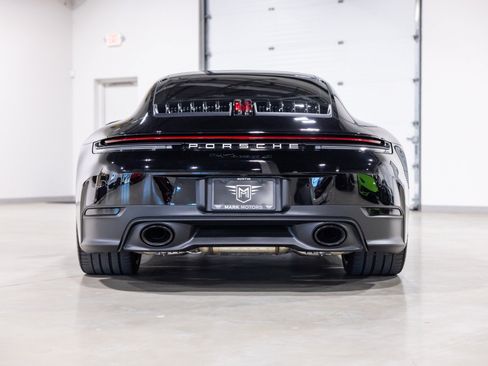 Used 2025 Porsche 911 Carrera S RWD image 5