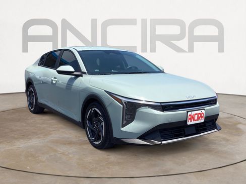 Used 2025 Kia K4 EX FWD image 5