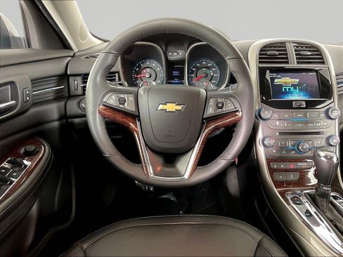 Used 2013 Chevrolet Malibu LT FWD image 8