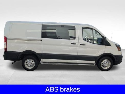 Used 2024 Ford Transit 250 Low Roof AWD w/ Exterior Upgrade Package image 9